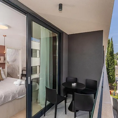 Sunny Lol Port In The Centre Apartment Dubrovnik