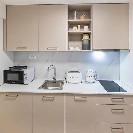 Sunny Lol Port In The Centre Apartamento *