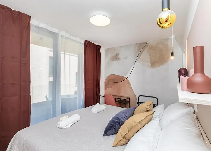 Sunny Lol Port In The Centre Daire Dubrovnik