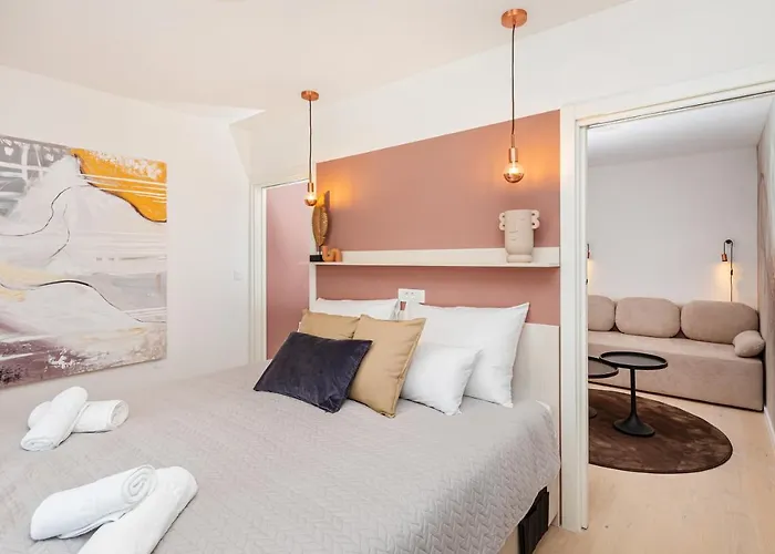 Daire Sunny Lol Port In The Centre