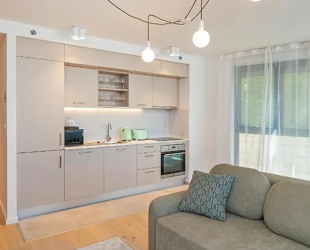 Sunny Lol Port In The Centre * Dubrovnik